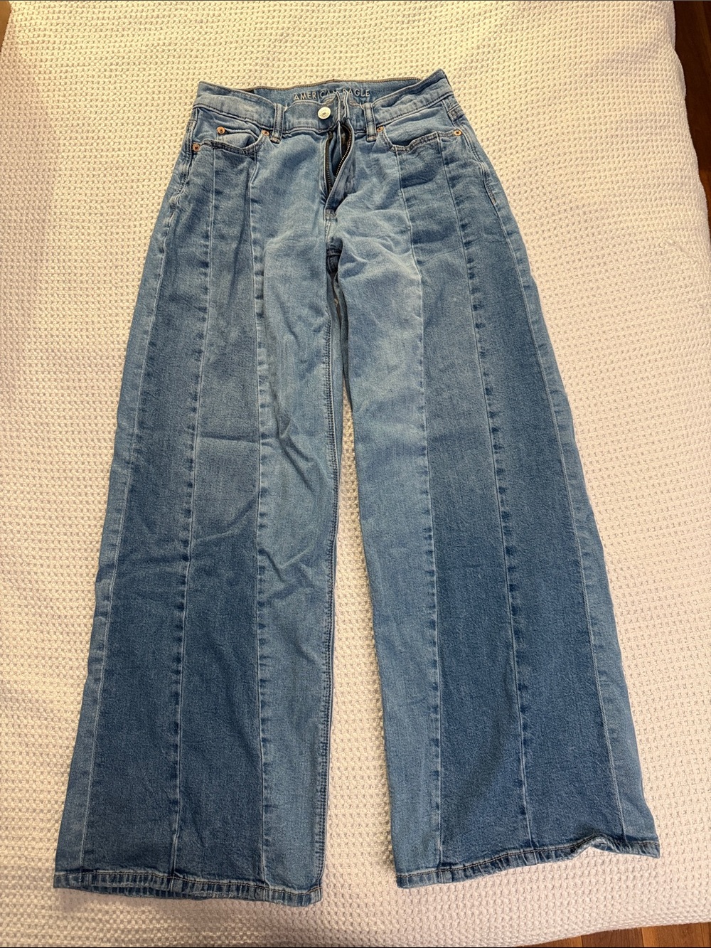 American Eagle low rise ultra wide leg - LN